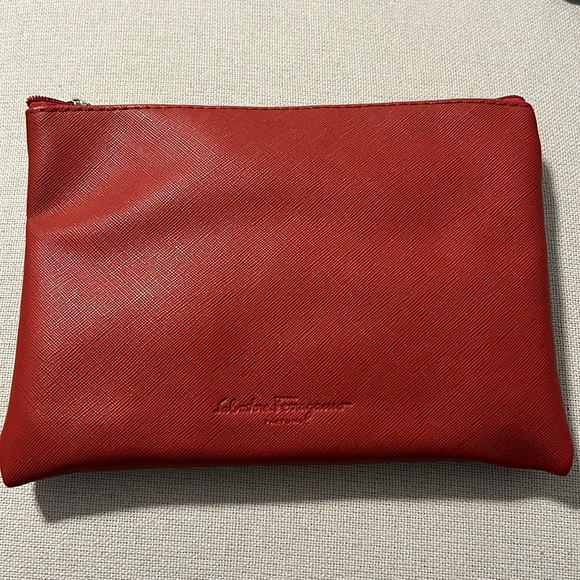 NEW Salvatore Ferragamo Cosmetic Pouch + Travel Size Lotion + Lip Balm + Extras - Picture 2 of 13